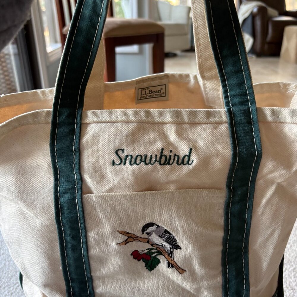 L.L. Bean Small Boat & Tote Green Chickadee Embroidered Snowbird USA Nautical - Picture 8 of 11